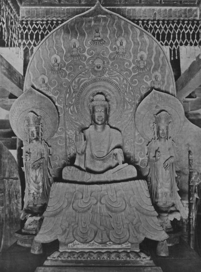 法隆寺　釈迦三尊像