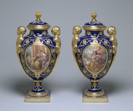 セーヴル　ルイ16世のためにつくられた花瓶